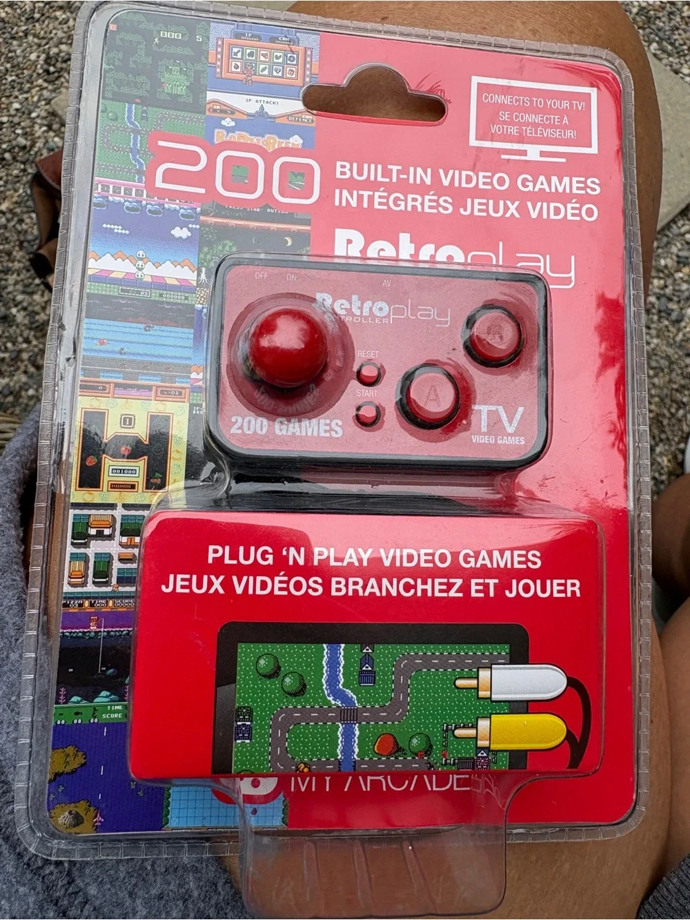 200 Retro Play Built-In Video Games Plug 'N Play